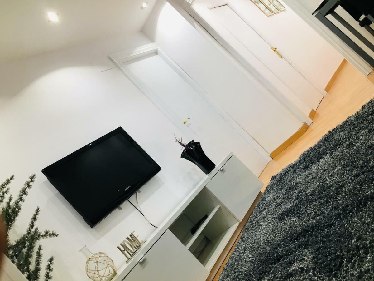 Apartamento Good Vibes Διαμέρισμα Σαραγόσα Εξωτερικό φωτογραφία