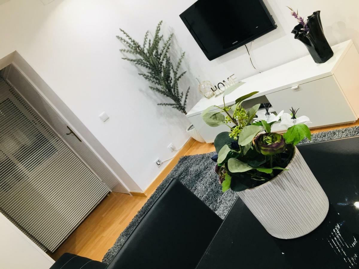 Apartamento Good Vibes Διαμέρισμα Σαραγόσα Εξωτερικό φωτογραφία